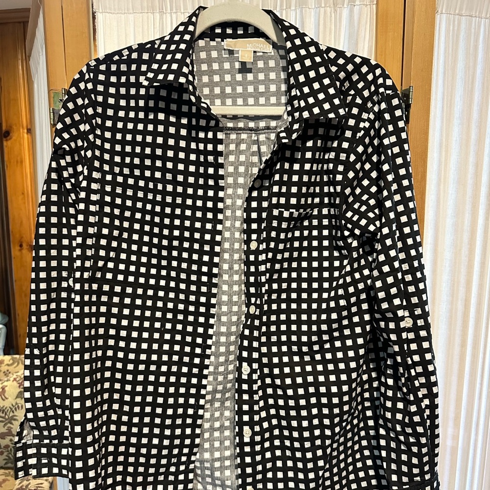 Michael Kors Black & White Blouse